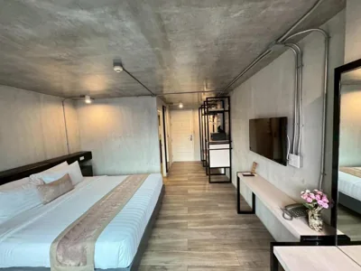 Habitación doble con vistas a la montaña — Aspira Central Patong
